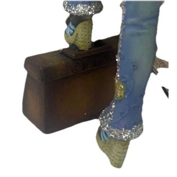 Alley Cats Margaret Le Van GoGo Show Girl Vegas Retired Ornament 5” NWT - Picture 9 of 16